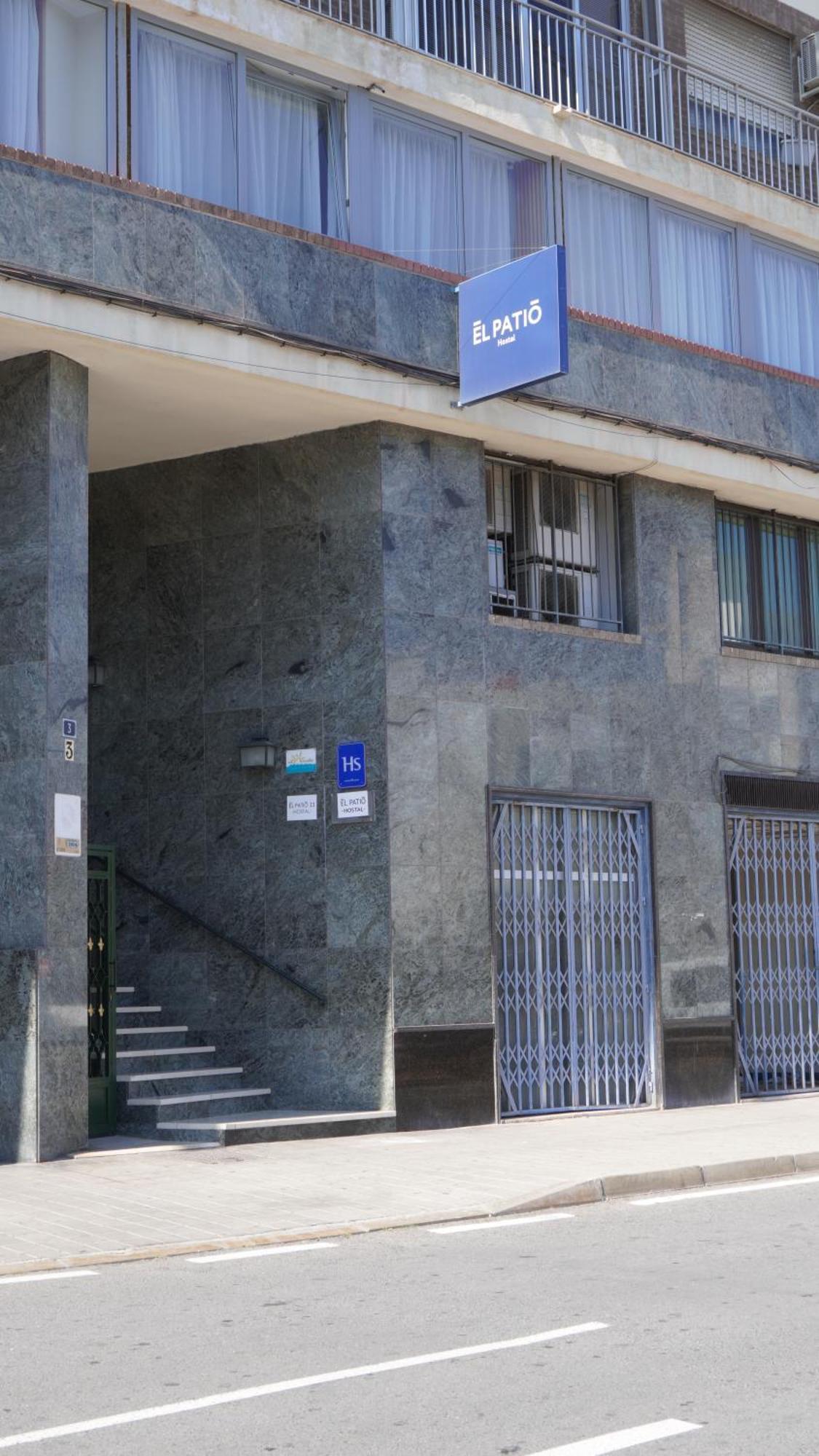 El Patio Hostal Alicante Exterior photo