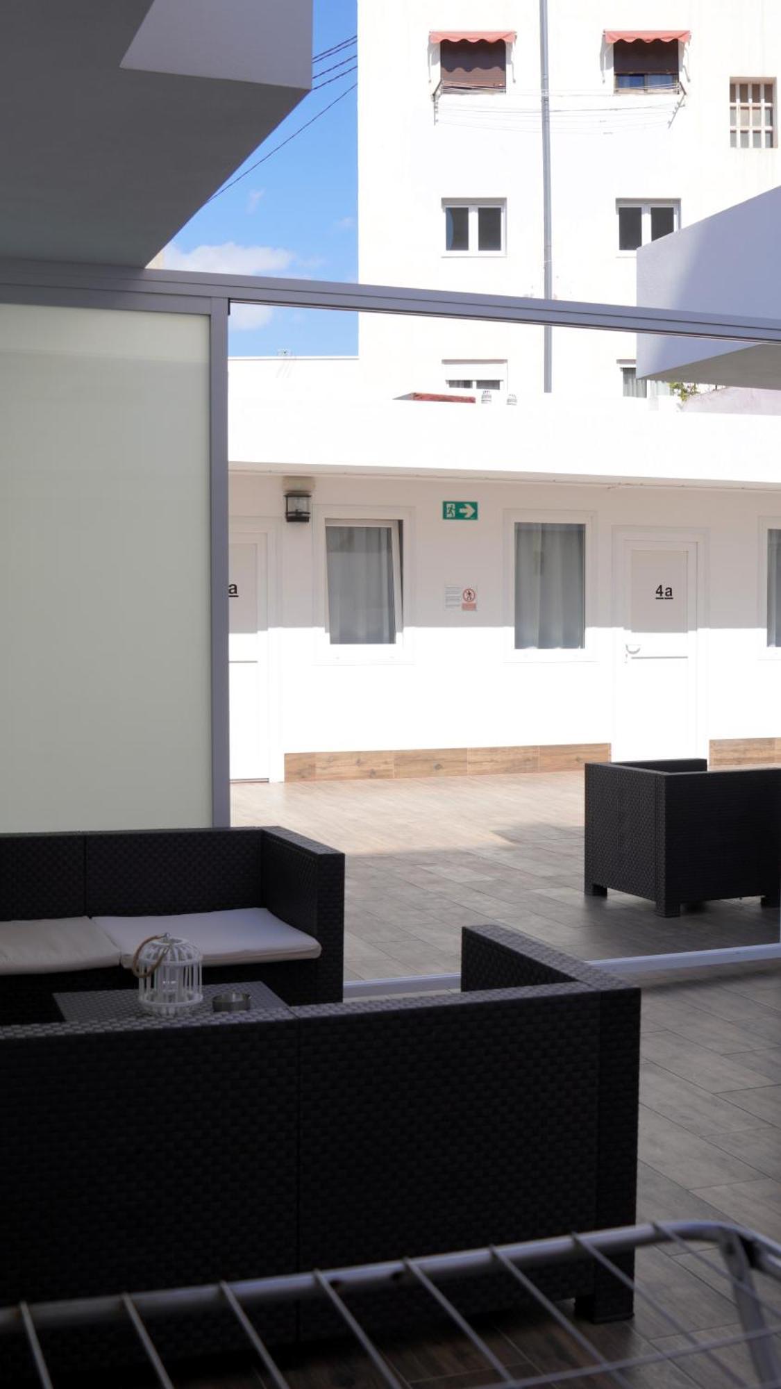 El Patio Hostal Alicante Exterior photo